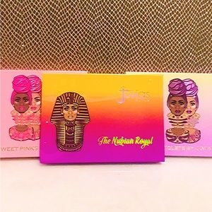 •JUViAS PLACE EYESHADOW PALETTES•